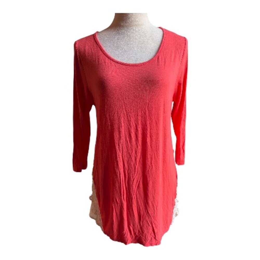 Umgee USA Coral Top with Lace Back Detail - Size M (2369)
